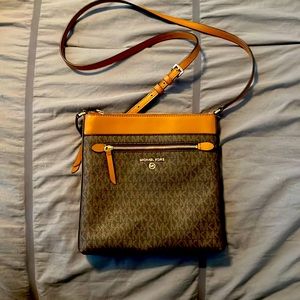 Michael Kors Crossbody Purse